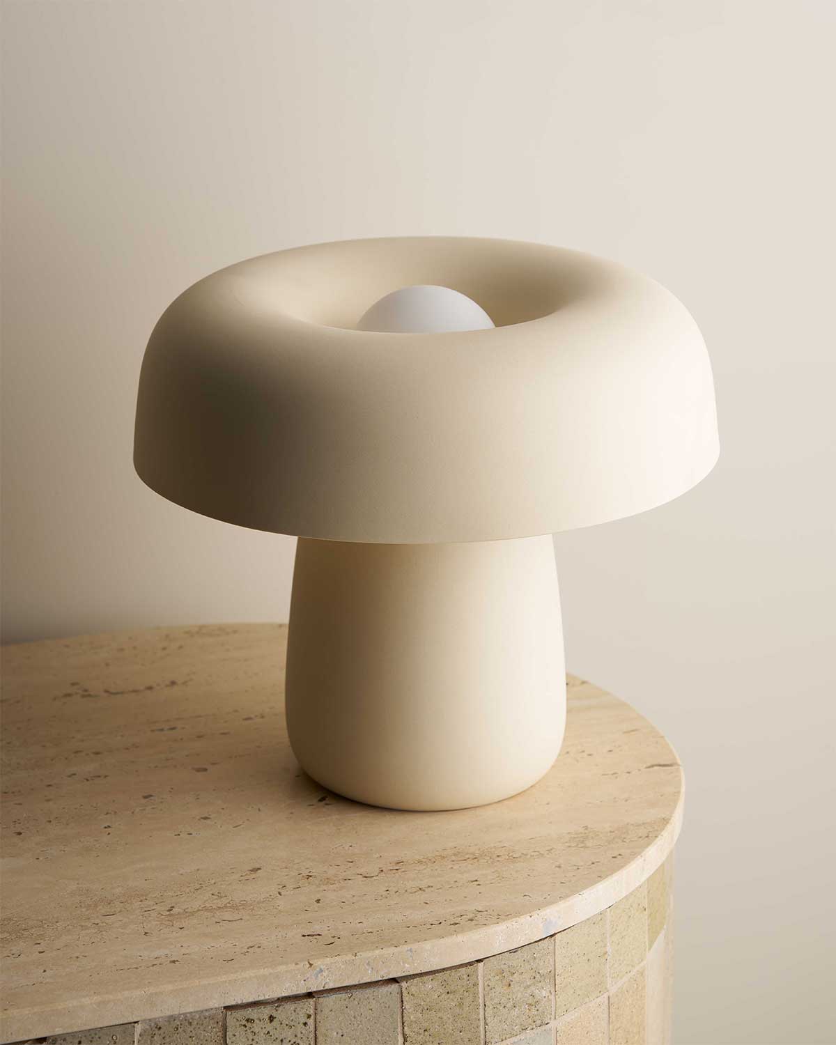 Nest Table Lamp / Bone